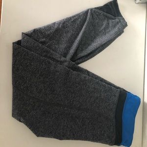 Lulu Lemon Size 8 Leggings - Price Drop - image 1